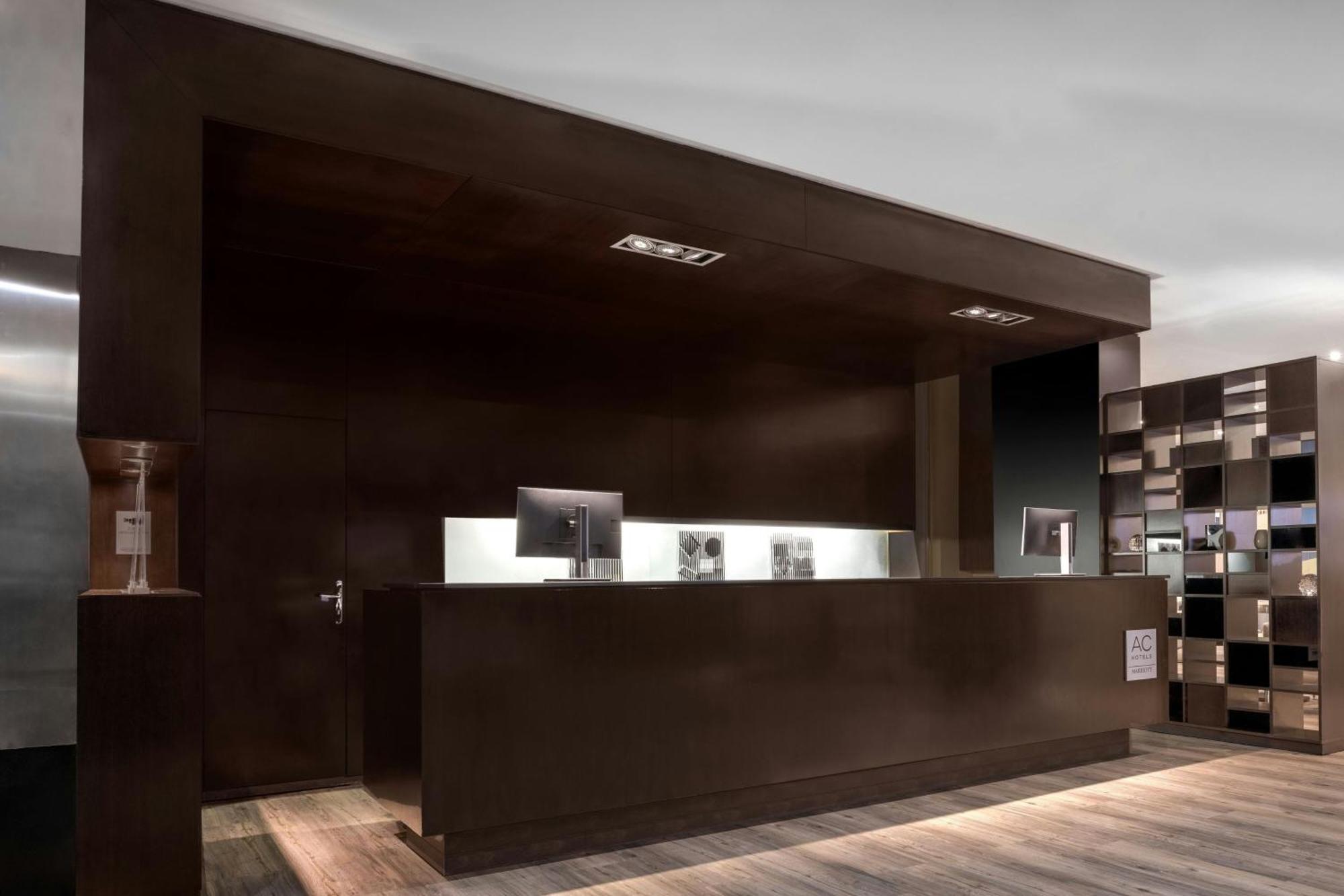 Ac Hotel Zamora By Marriott Bagian luar foto