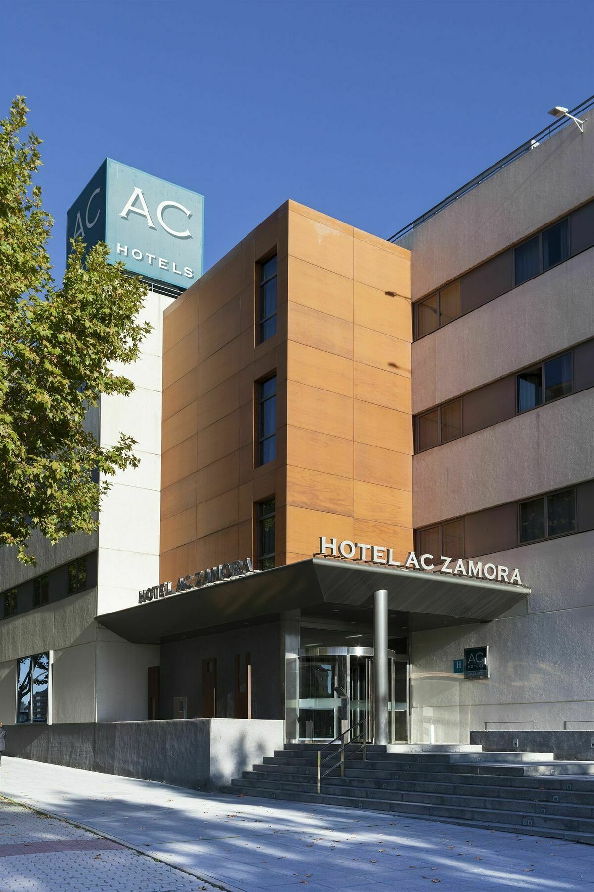 Ac Hotel Zamora By Marriott Bagian luar foto
