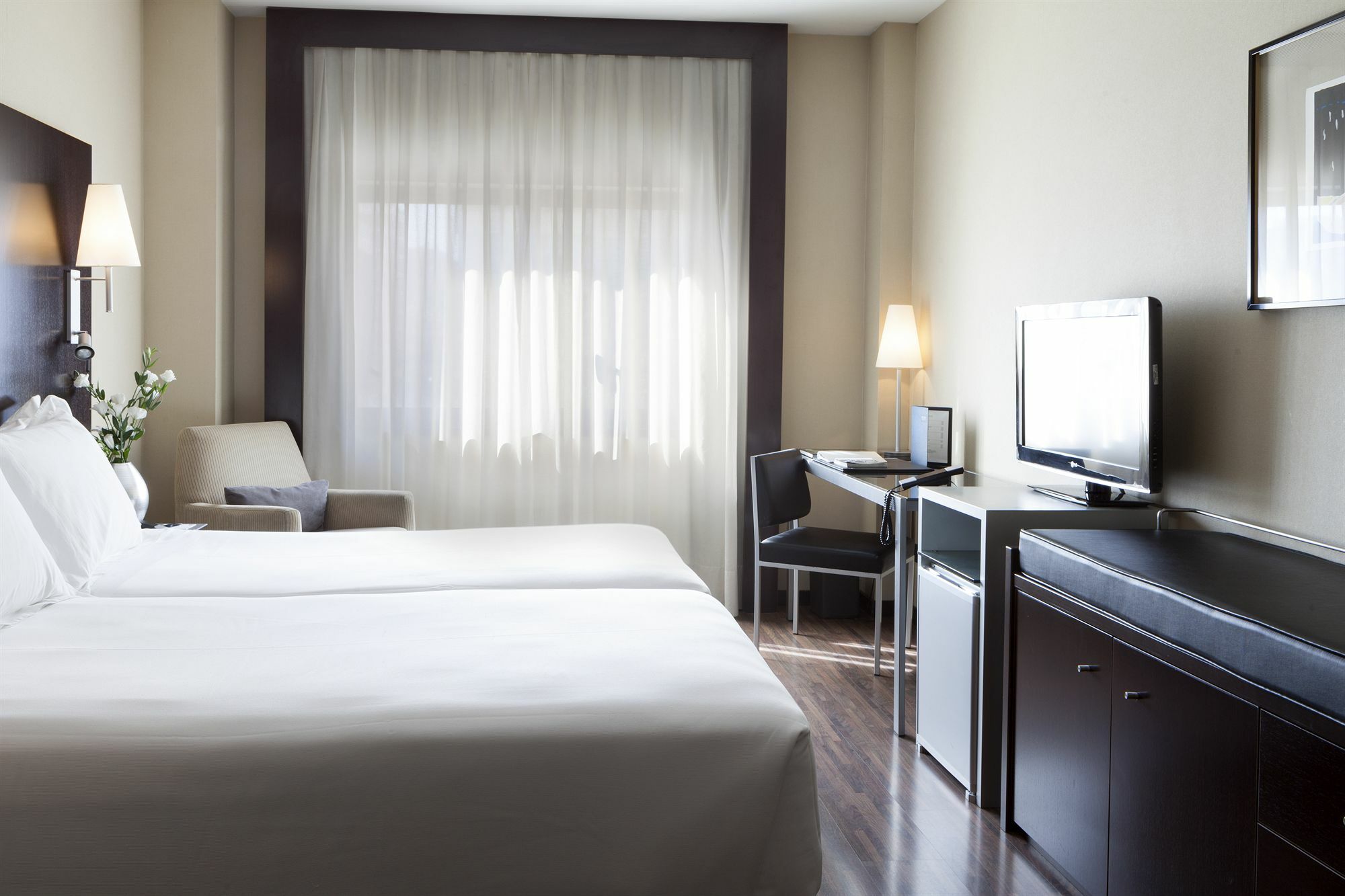 Ac Hotel Zamora By Marriott Bagian luar foto